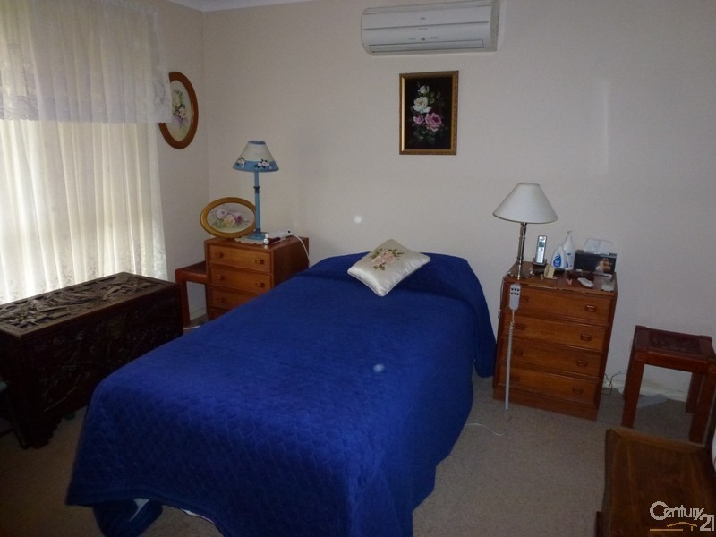 66 Flamingo Drive, Cameron Park NSW 2285