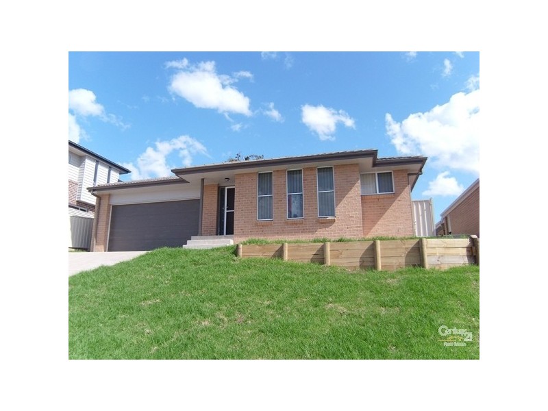 5 Clarkestone Avenue, Cameron Park NSW 2285