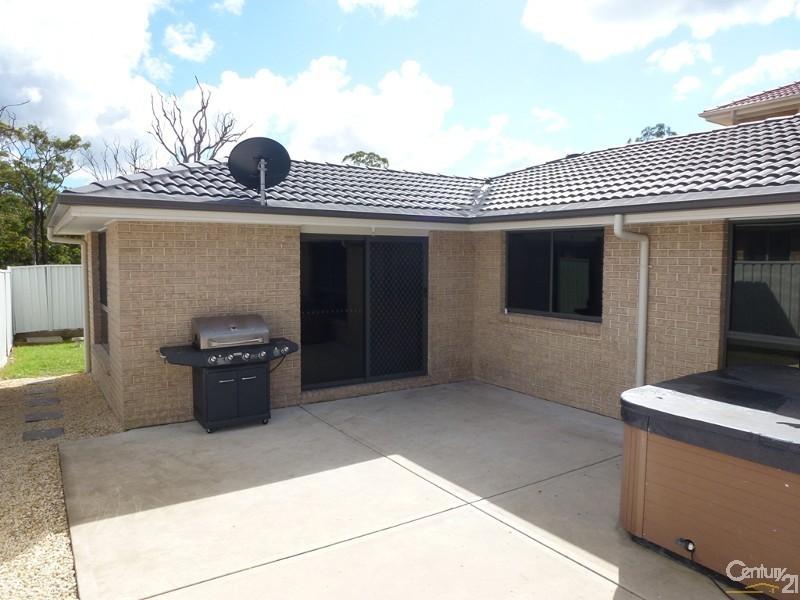 156 Northlakes Drive, Cameron Park NSW 2285