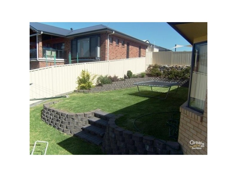 10 Hebe Place, Cameron Park NSW 2285