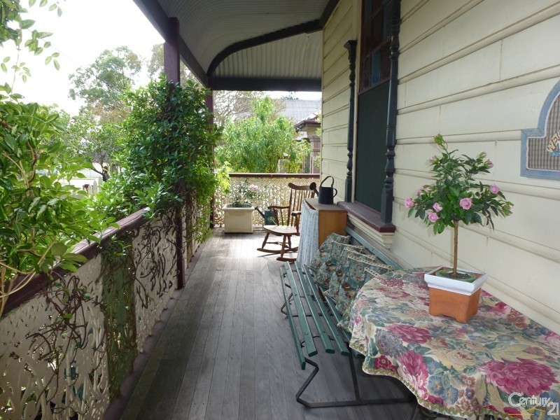 1 Tighe Street, Waratah NSW 2298