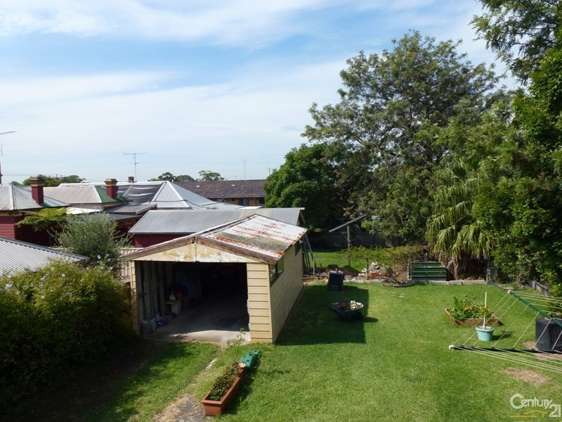 1 Tighe Street, Waratah NSW 2298