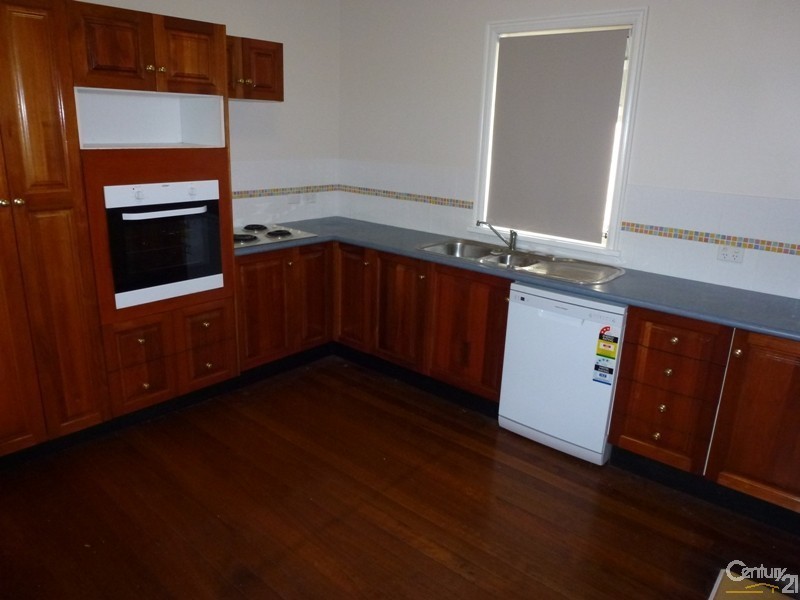 8 Carrington Street, West Wallsend NSW 2286