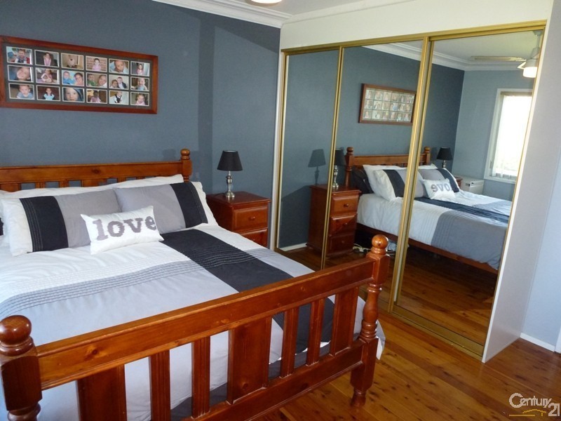 74 Lake Road, Wallsend NSW 2287