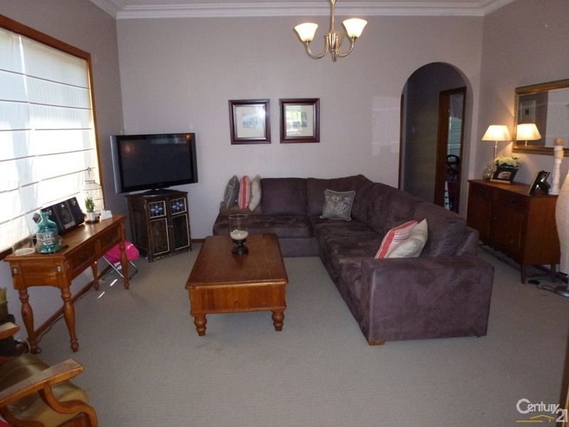 43 Carrington Street, West Wallsend NSW 2286