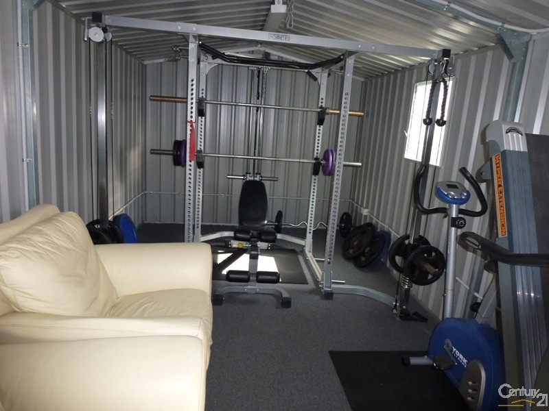 3 Canada Crescent, Cameron Park NSW 2285