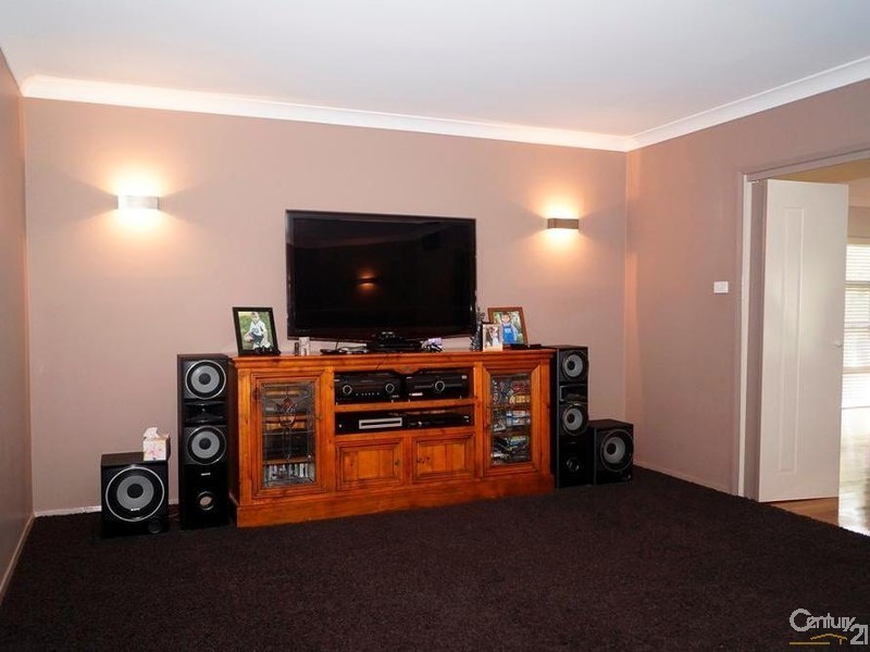 63 Appletree Road, Holmesville NSW 2286