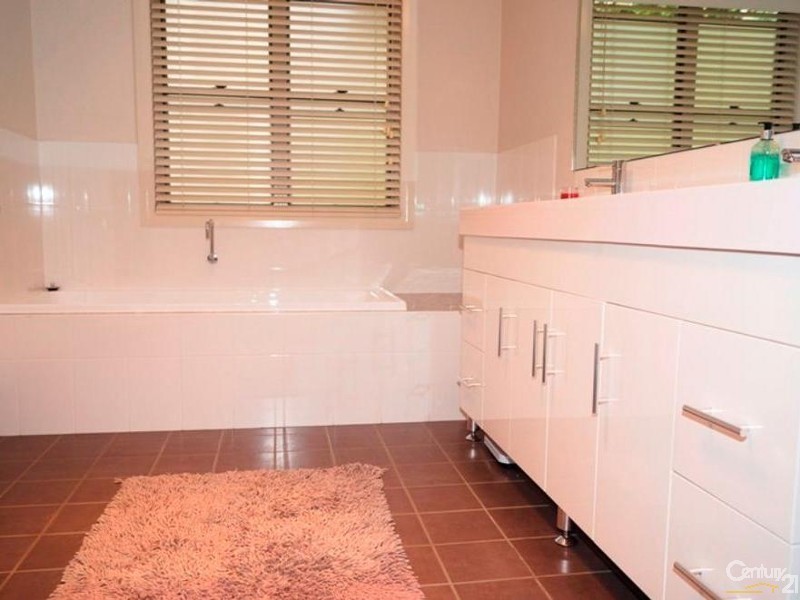 63 Appletree Road, Holmesville NSW 2286