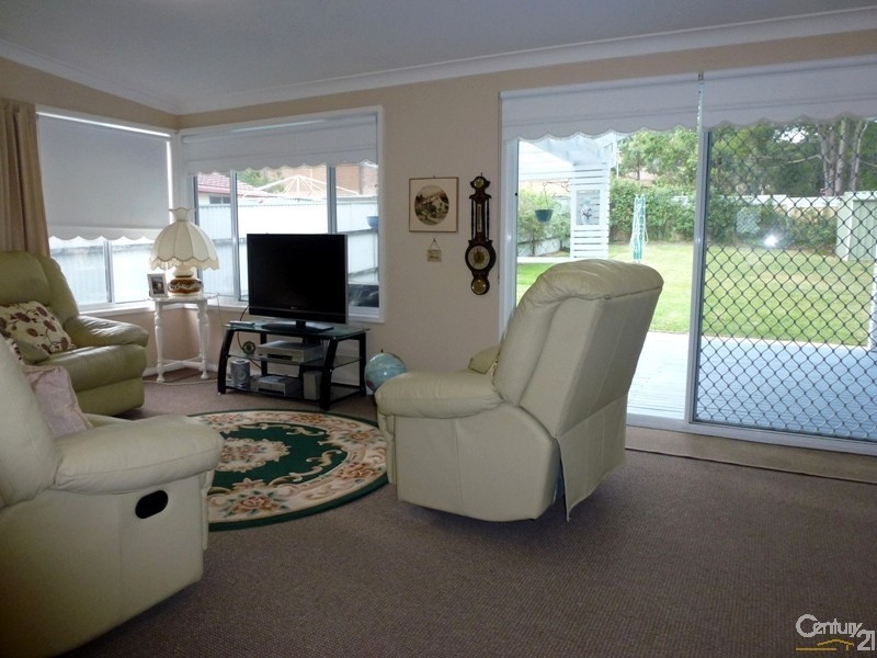 1 Clare Street, Glendale NSW 2285