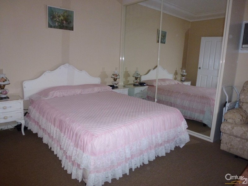 1 Clare Street, Glendale NSW 2285