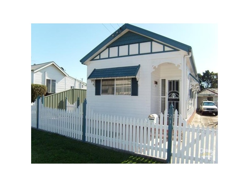 21 Arthur Street, Cardiff NSW 2285