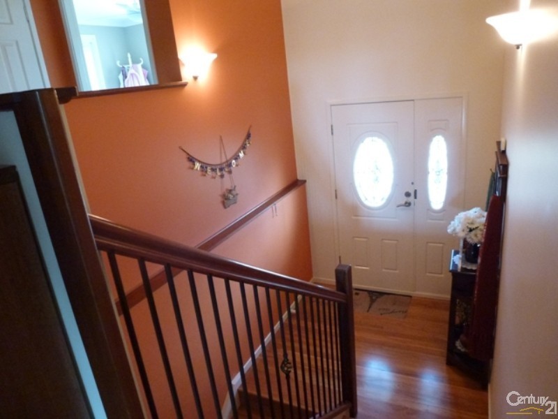 14 Hilldale Drive, Cameron Park NSW 2285