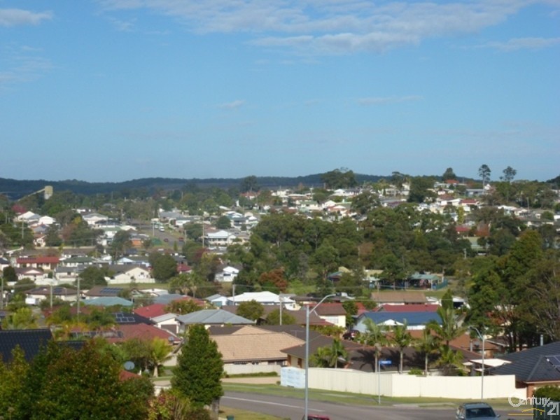 14 Hilldale Drive, Cameron Park NSW 2285