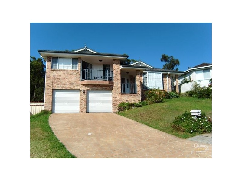 20 Burrawang Boulevard, Toronto NSW 2283