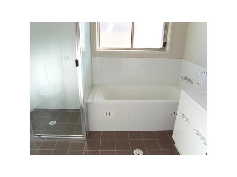 171 Northlakes Drive, Cameron Park NSW 2285