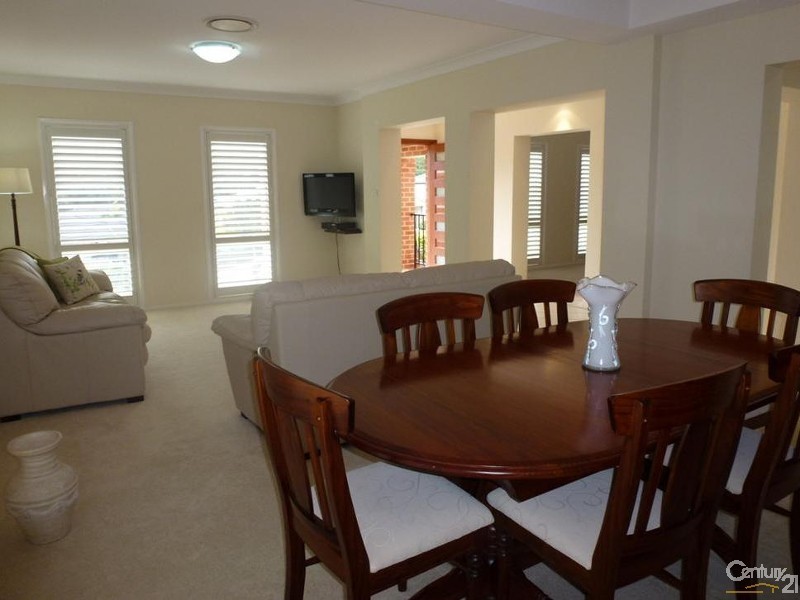 5 Morley Court, Cameron Park NSW 2285