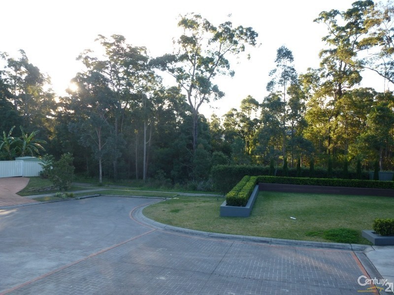 10 Hebe Place, Cameron Park NSW 2285