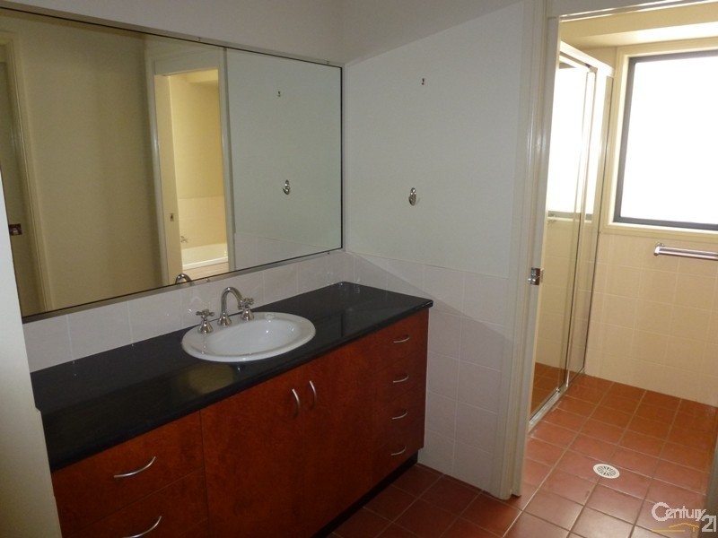 10 Hebe Place, Cameron Park NSW 2285