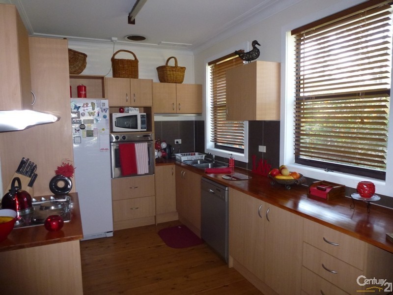 1A Boston Close, Cardiff NSW 2285