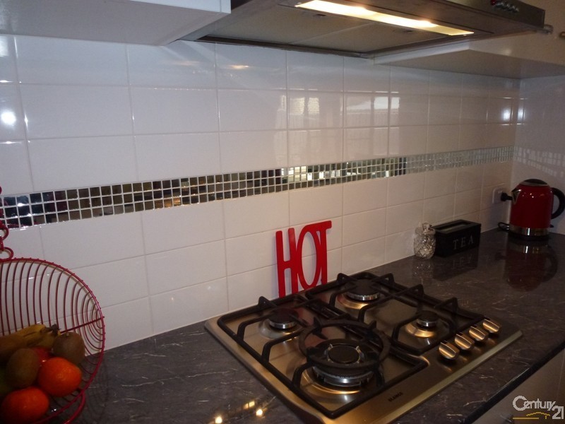 96 Northlakes Drive, Cameron Park NSW 2285