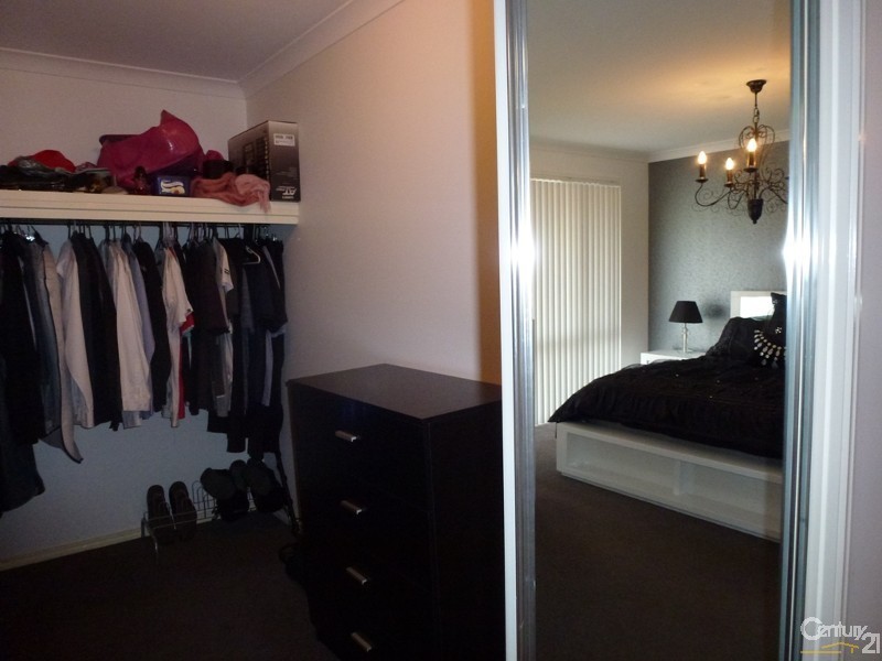 96 Northlakes Drive, Cameron Park NSW 2285