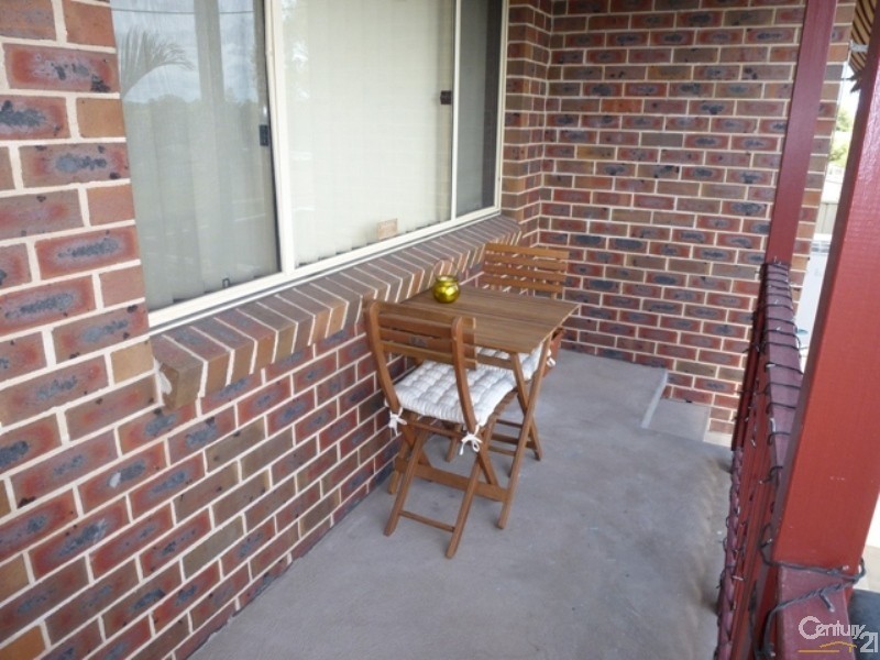 4/14 Angophora Drive, Warabrook NSW 2304