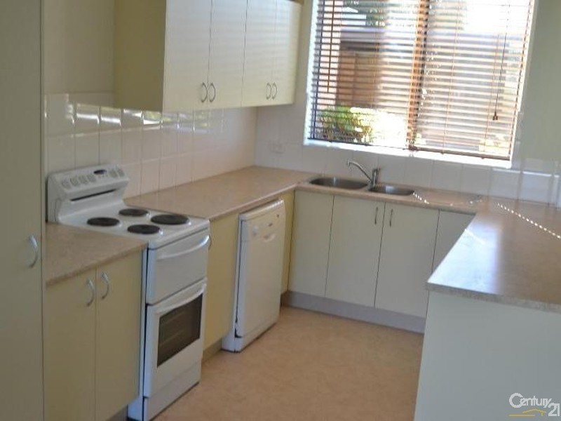 3/303 Turton Road, New Lambton NSW 2305