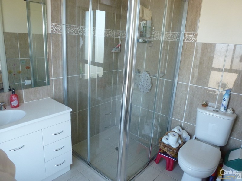 24 Graysynd Circuit, Cameron Park NSW 2285