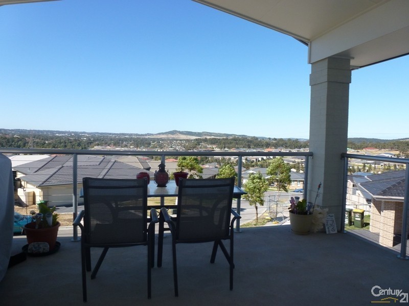 24 Graysynd Circuit, Cameron Park NSW 2285