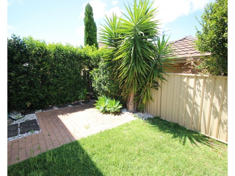 8/30 Mulbinga Street, Charlestown NSW 2290