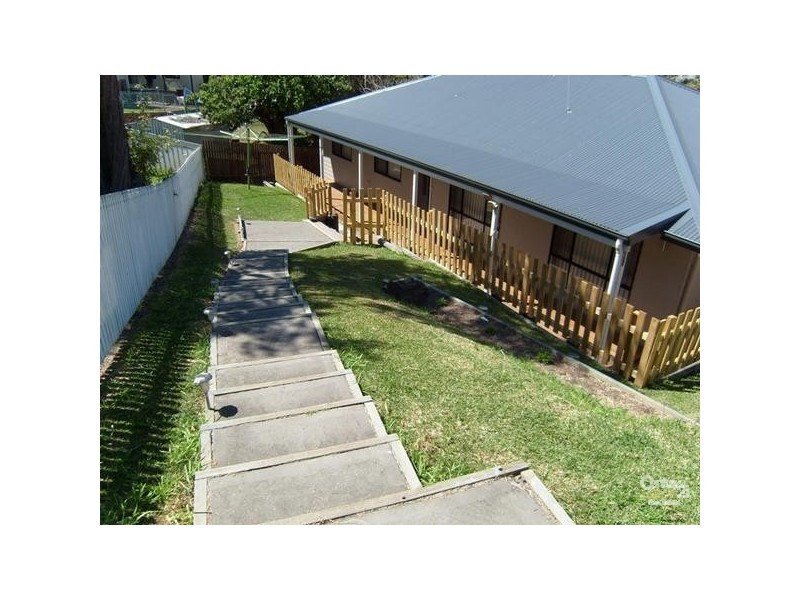 102 King Street, Shortland NSW 2307