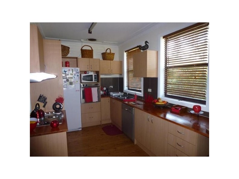 1a Boston Close, Cardiff NSW 2285