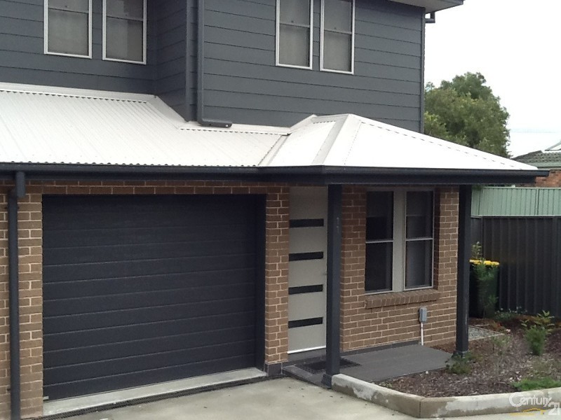 3/8 Angophora Drive, Warabrook NSW 2304