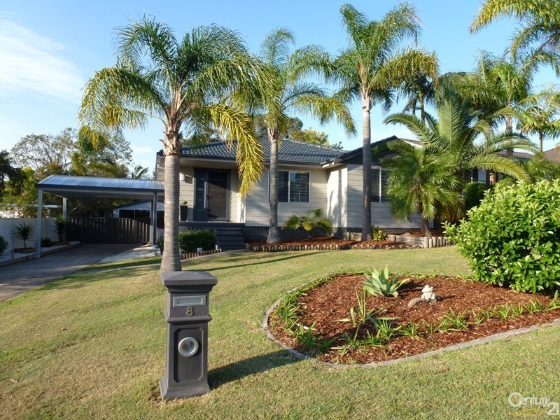 8 Tanunda Close, Holmesville NSW 2286