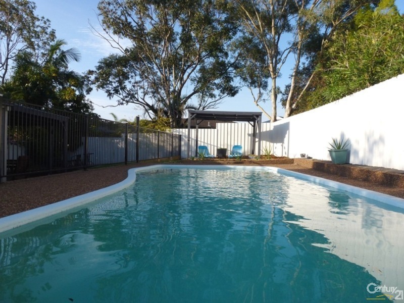 8 Tanunda Close, Holmesville NSW 2286