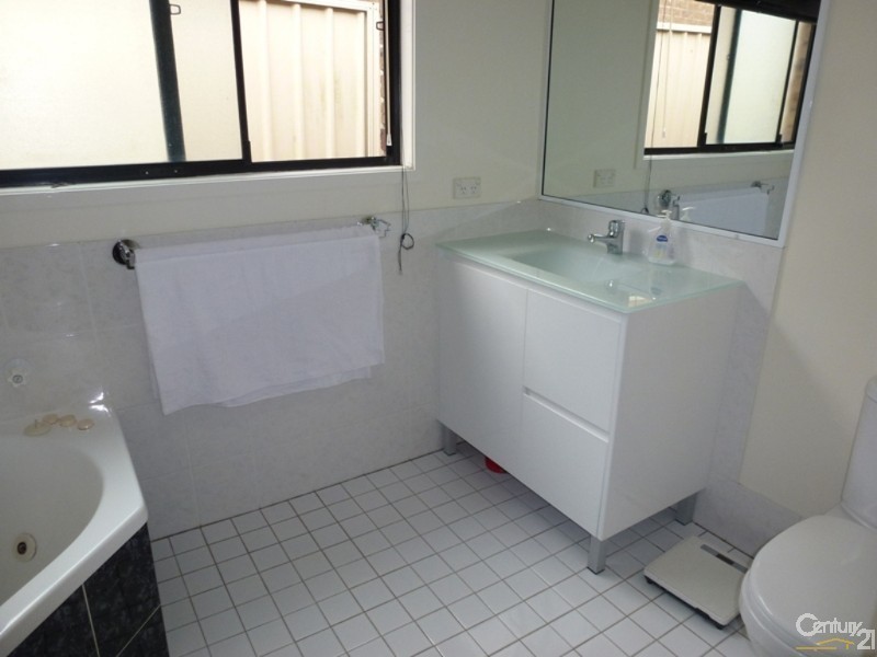 57 Harris Street, Cameron Park NSW 2285