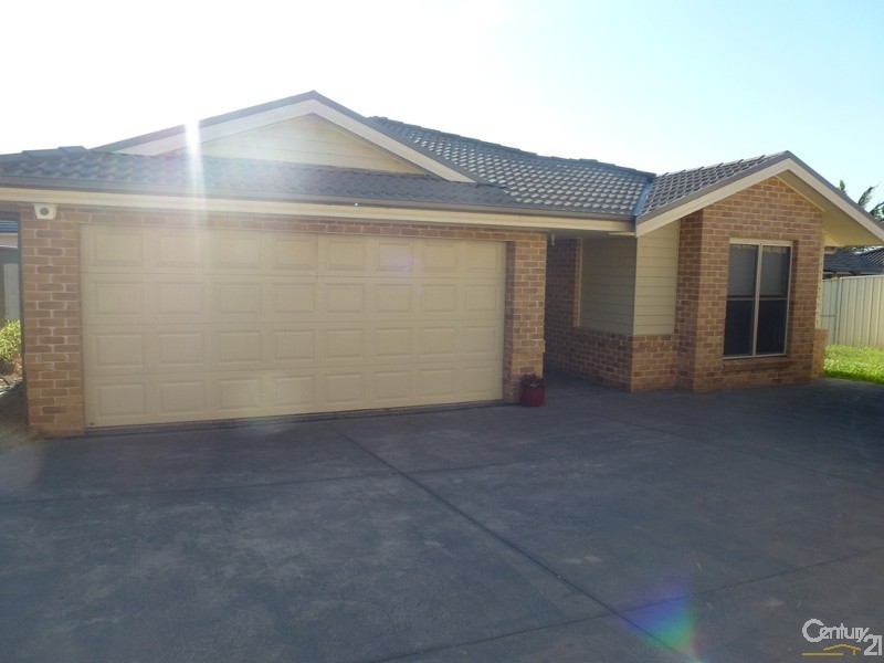 8 Stanhope Close, Maryland NSW 2287