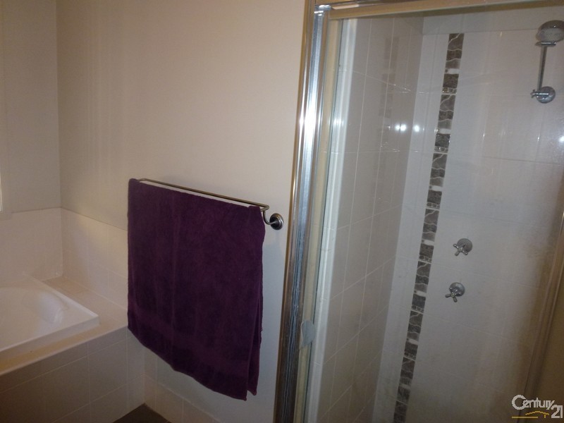 8 Stanhope Close, Maryland NSW 2287