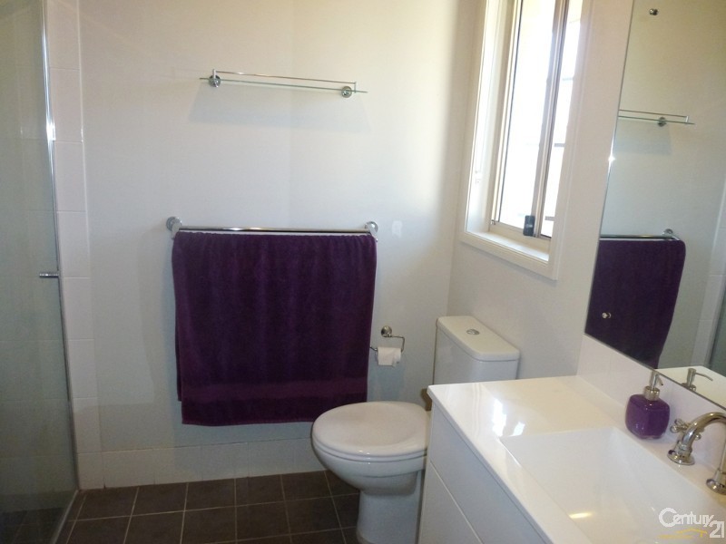 8 Stanhope Close, Maryland NSW 2287