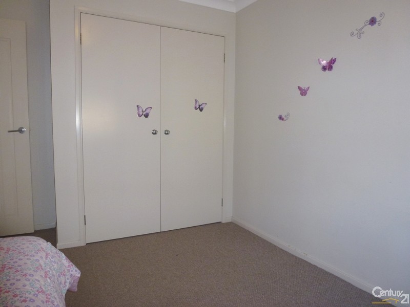 8 Stanhope Close, Maryland NSW 2287