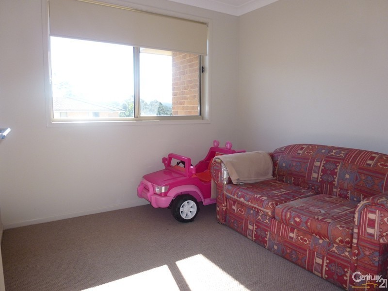 8 Stanhope Close, Maryland NSW 2287