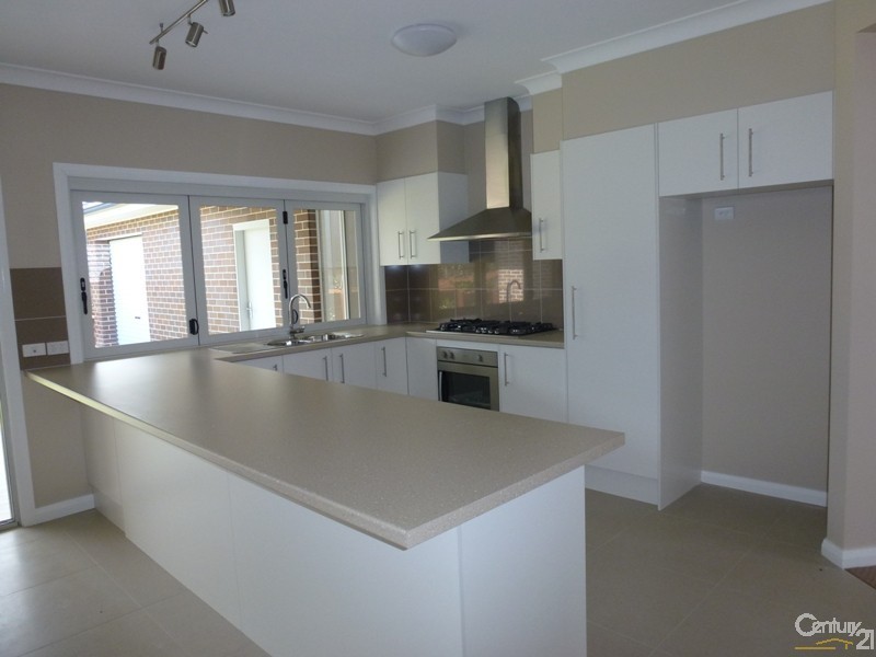 7 Graysynd Circuit, Cameron Park NSW 2285