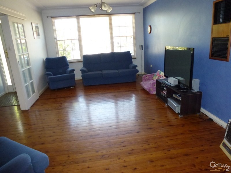 20 Raggatt Crescent, Edgeworth NSW 2285