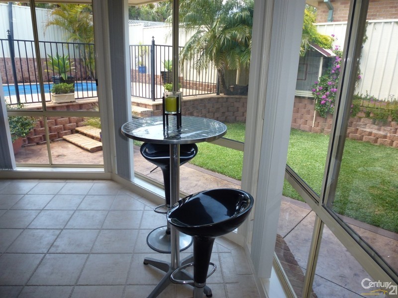 1 Amazona Way, Cameron Park NSW 2285