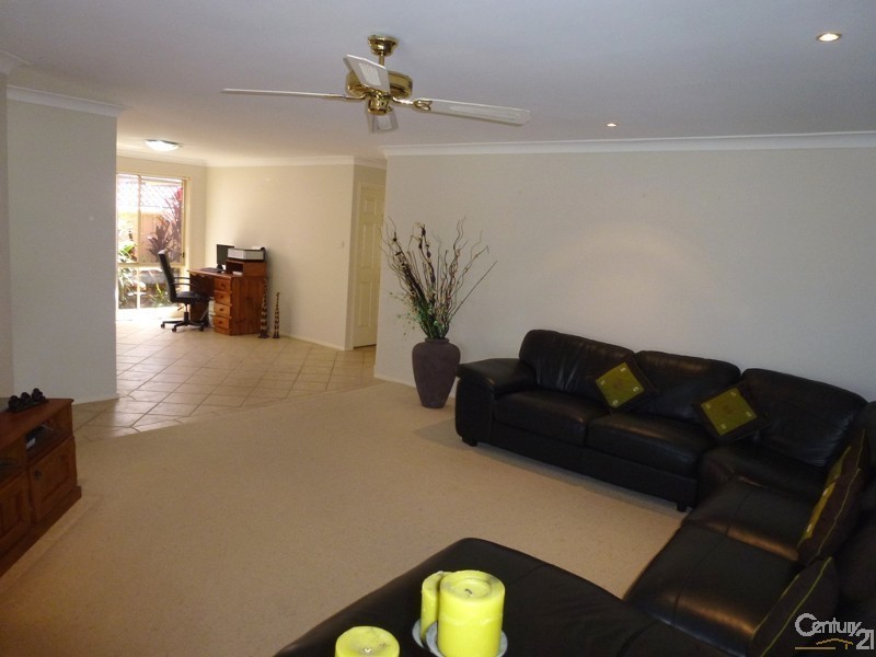 1 Amazona Way, Cameron Park NSW 2285