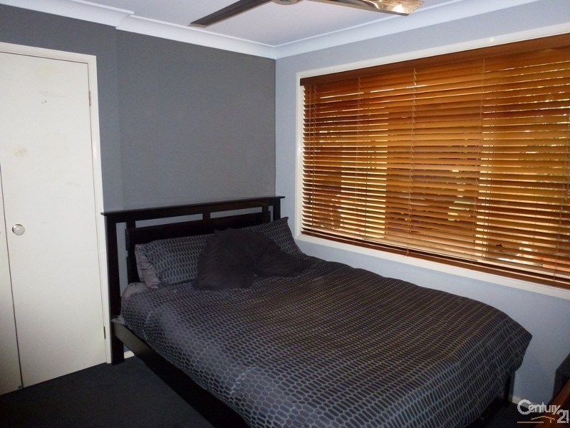 1 Amazona Way, Cameron Park NSW 2285