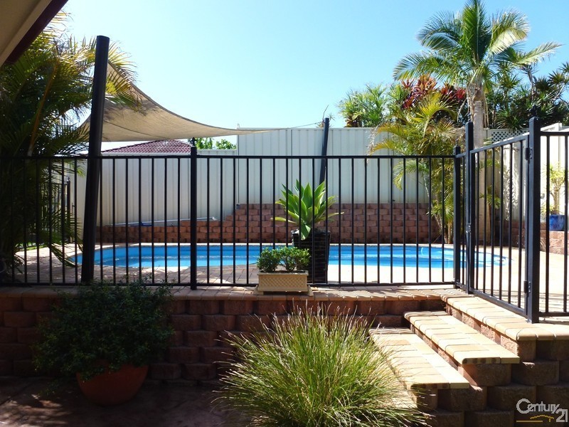 1 Amazona Way, Cameron Park NSW 2285