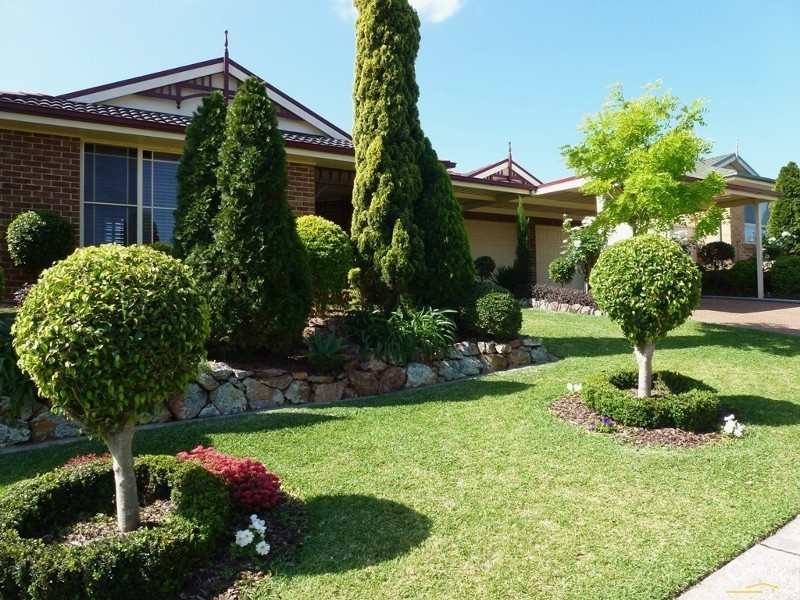 1 Amazona Way, Cameron Park NSW 2285