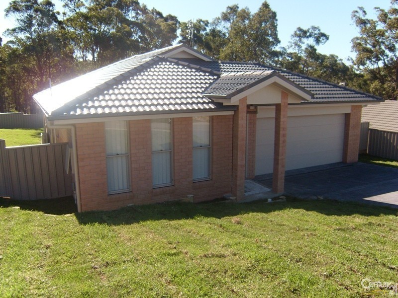 10 Graysynd Circuit, Cameron Park NSW 2285