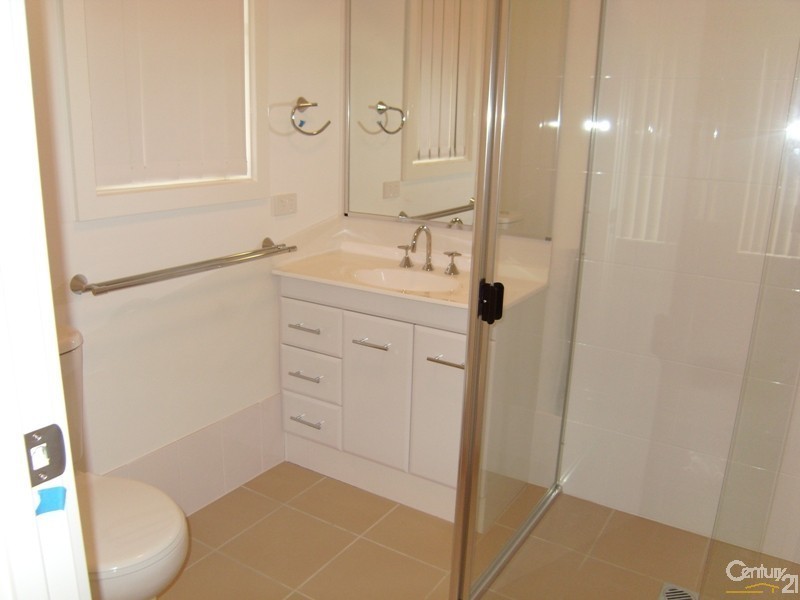 10 Graysynd Circuit, Cameron Park NSW 2285